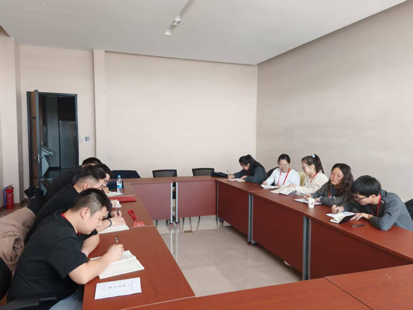 图片5.png 图片5.png